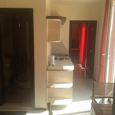 Appartement Afrodita 2 *
